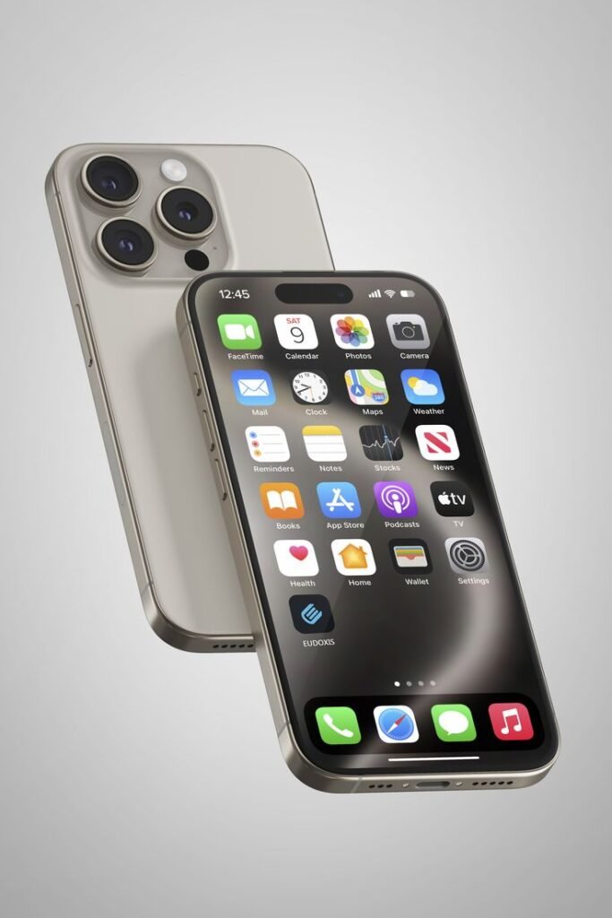 iPhone 12 na cor branca exibindo as bordas quadradas e tela OLED, opção mais barata com 5G em 2026.