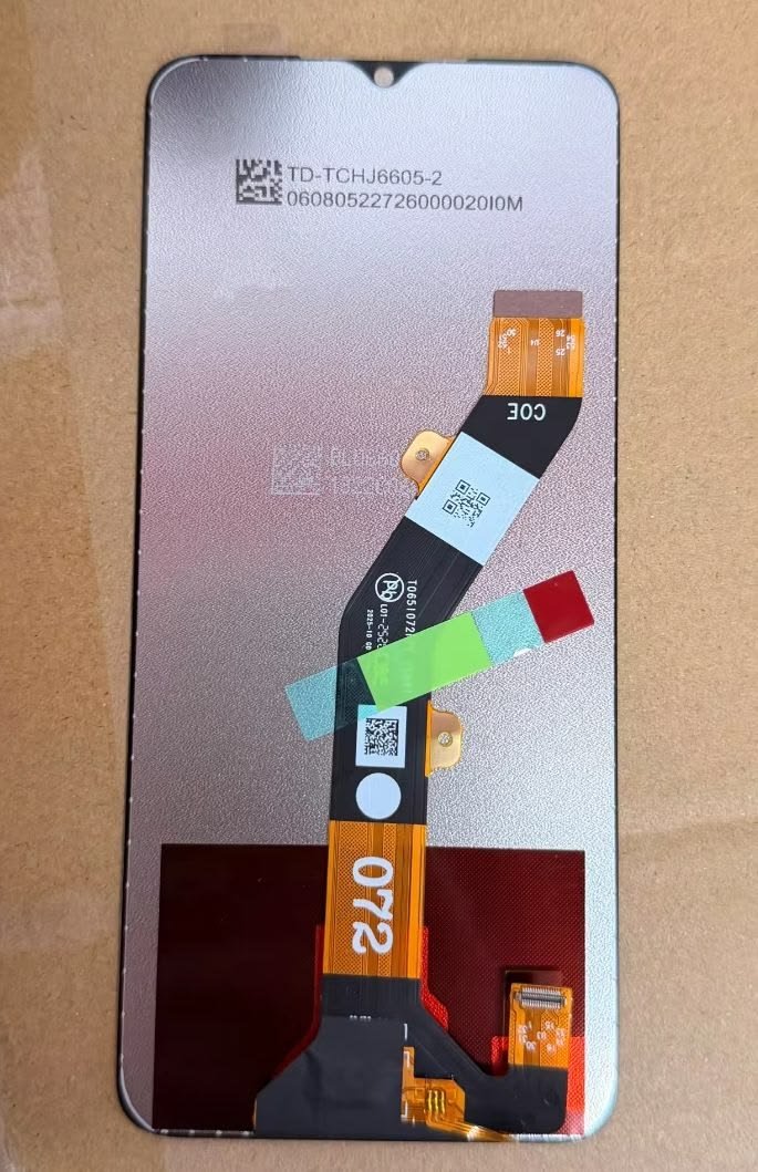 Comparação visual entre diferentes tipos de tela de smartphone
