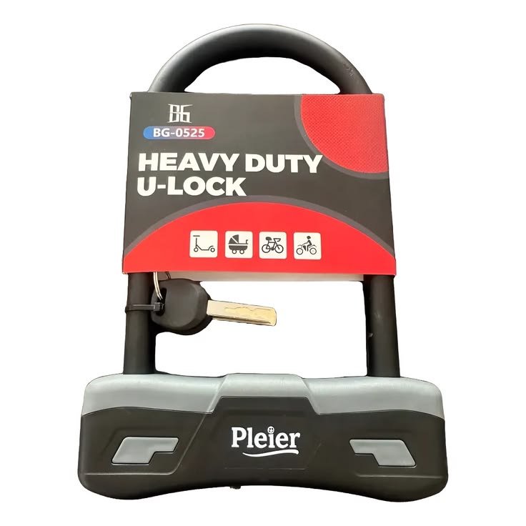 Cadeado U-lock prendendo bike elétrica a um ponto fixo para evitar roubo